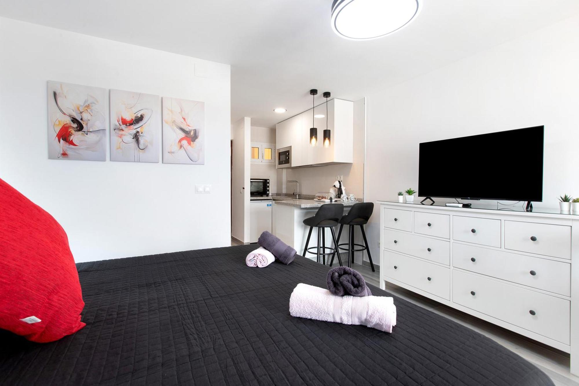 Apartamento Agata 2024 Benalmadena Bagian luar foto